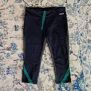 FILA Crop Workout Leggings Size Large